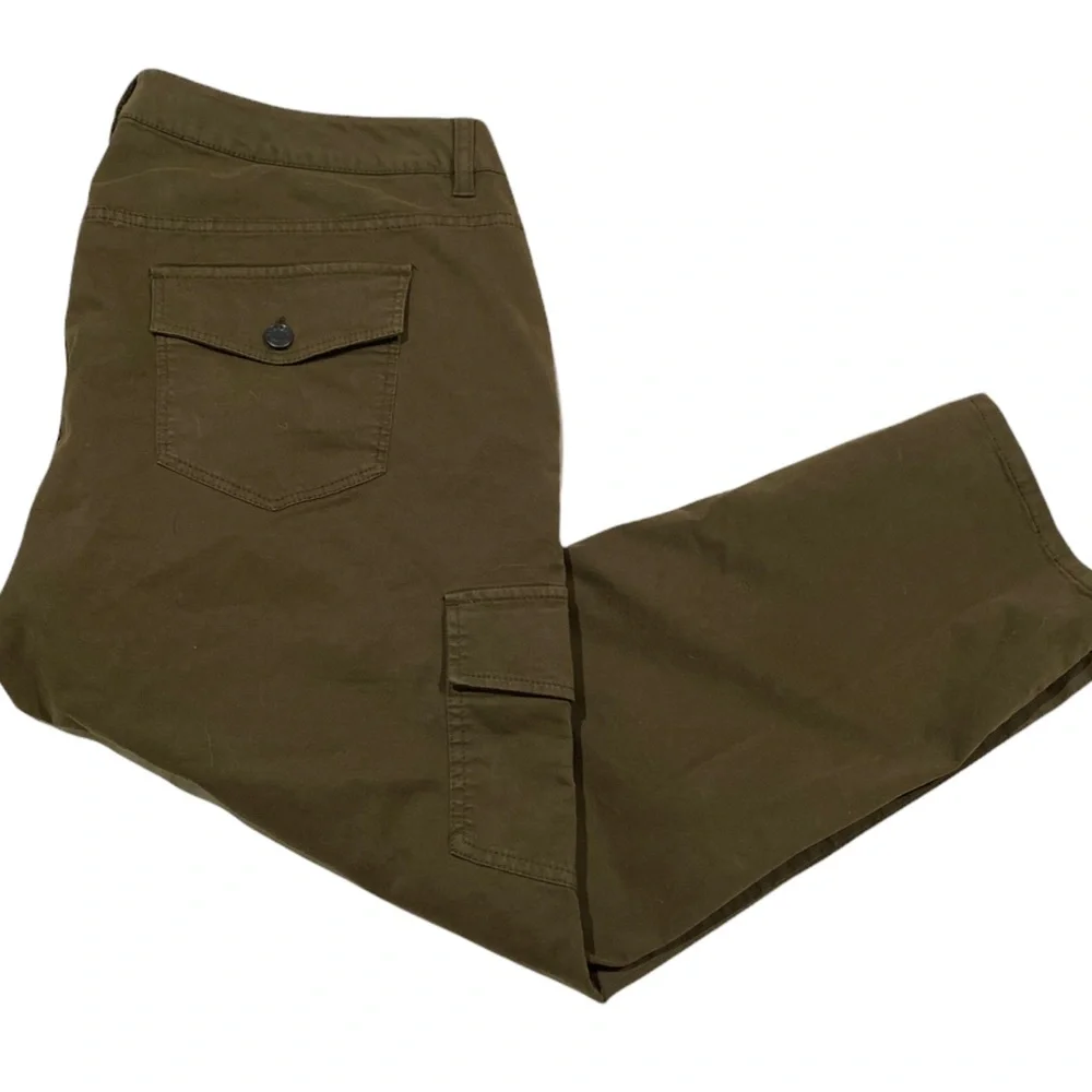 Talbots Signature Capri Cargo Pants 16w - Picture 7 of 12